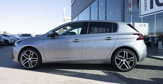 Peugeot 308 5P ALLURE 1.6 BLUEHDI 120 S&amp;S 308 5P ALLURE 1.6 BLUEHDI 120 S&amp;S