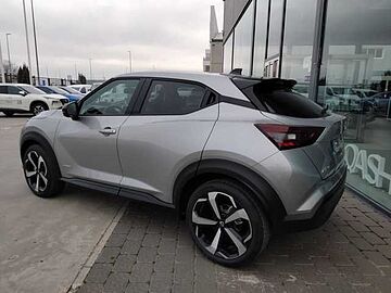 Nissan Juke JUKE 1.6 HYBRID 105 KW (143 CV) E6D-F AUTO Diamond Silver Metalizado