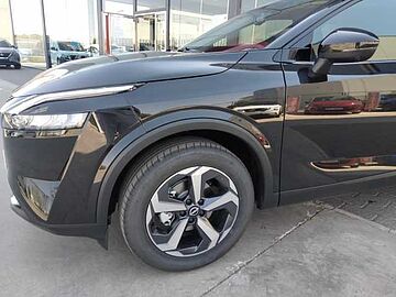 Nissan QASHQAI 1.3DIG-T 140CV N-CONNECTA 2WD MT MHEV E6D-F QASHQAI 1.3DIG-T 140CV N-CONNECTA 2WD MT MHEV E6D-F NEGRO ZAINO